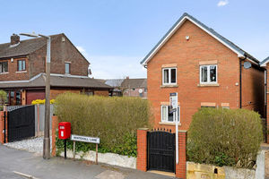 Front External- click for photo gallery